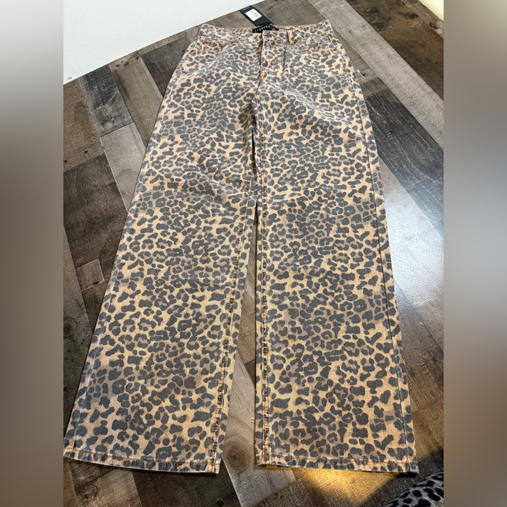 Lioness Top Model Wide Leg Jean Y2K Indie Cheetah Animal Print Statement XS NWT